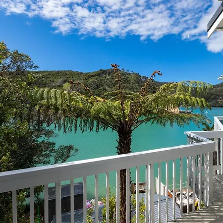 Kawau Lodge Boutique Resort-2