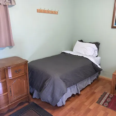 Glacier Haven Inn-3