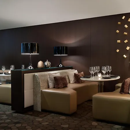 Renaissance Barcelona Hotel-2