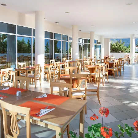 Sovereign Beach Hotel-3