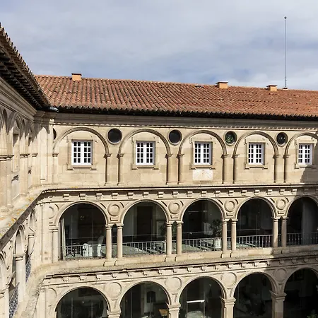 Parador de Monforte de Lemos-3