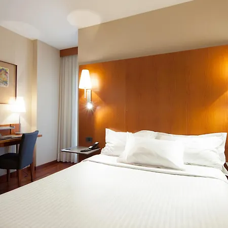Hotel Ciutat Martorell-3