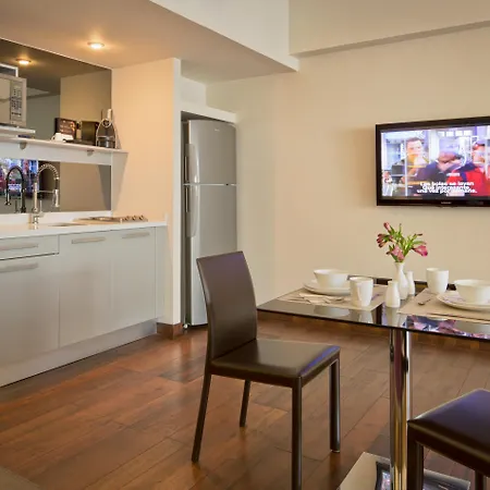 Las Suites Campos Eliseos-2
