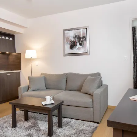 Seven Urban Suites Nantes Centre-3