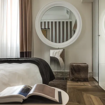 Hotel Palazzo Manfredi - Small Luxury Hotels Of The World-3
