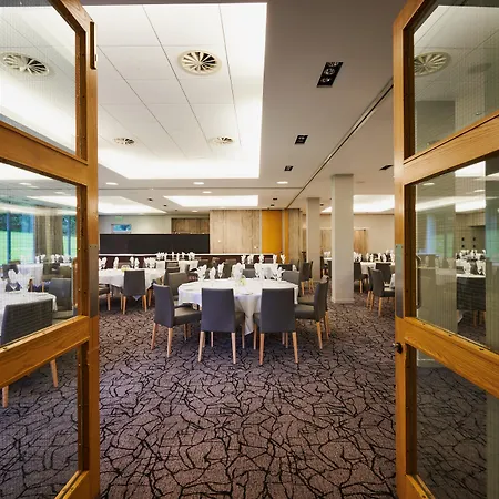 Stirling Court Hotel-2