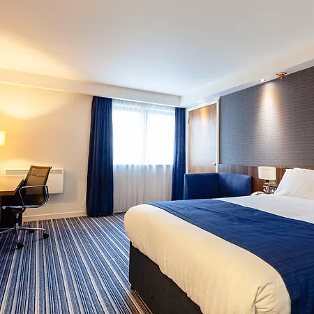 Doubletree By Hilton Edinburgh Airport-3