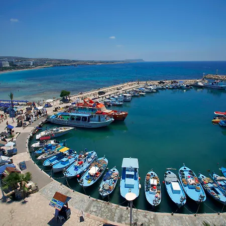 Limanaki Beach Hotel&Suites-3