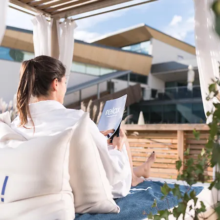 Tauern Spa Hotel & Therme-2