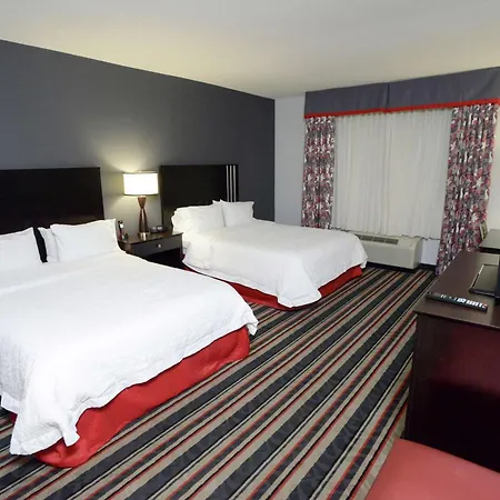 Hampton Inn & Suites Albany At Albany Mall-2