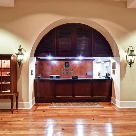 Embassy Suites Charleston - Historic District-3