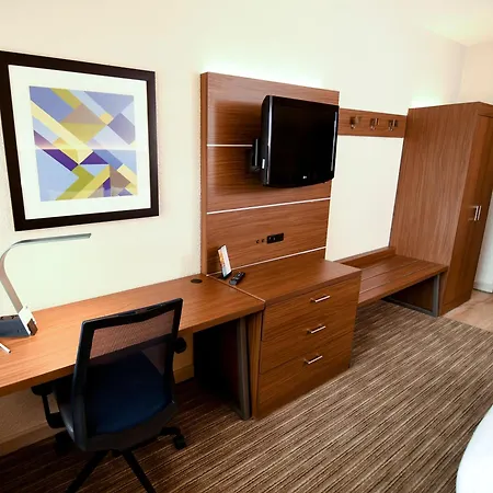 Holiday Inn Express & Suites Port Clinton-Catawba Island By Ihg-2