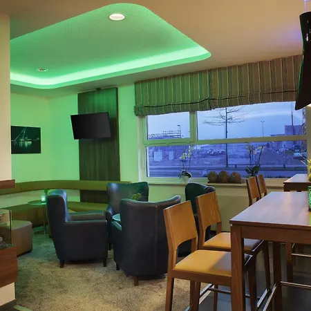 Holiday Inn Express Bremen Airport By Ihg-3