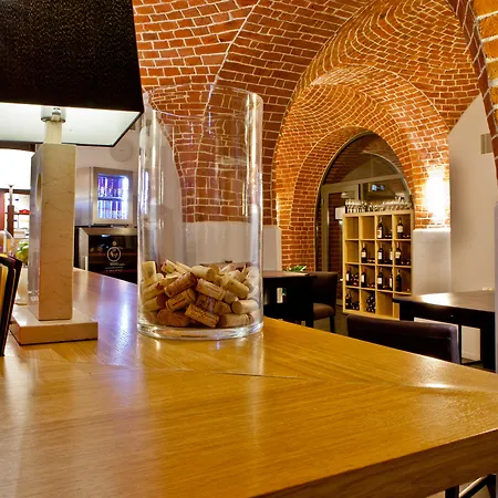 Great Polonia The Granary La Suite Hotel-3