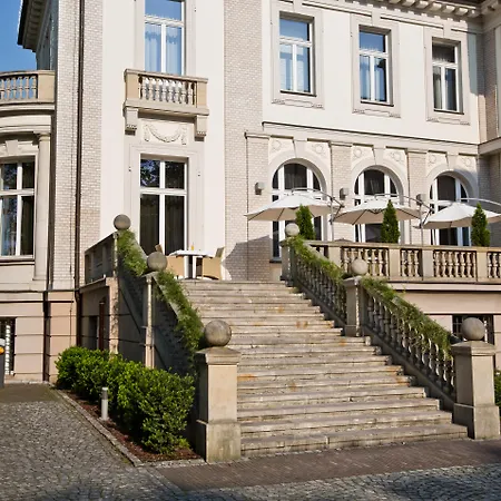 Platinum Palace Boutique Hotel & Spa-3