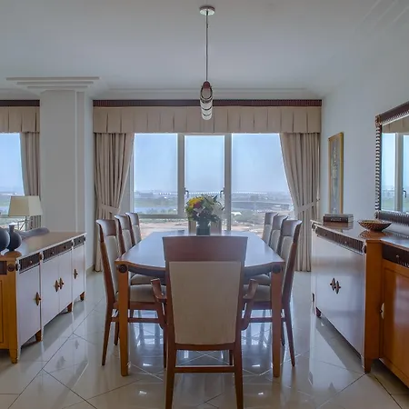Grand Hyatt Dubai Resort & Waterpark-2