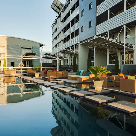 Protea Hotel By Marriott O R Tambo Airport-2