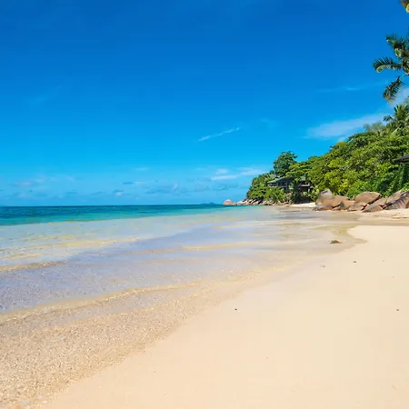 Coco De Mer Hotel And Black Parrot Suites-3