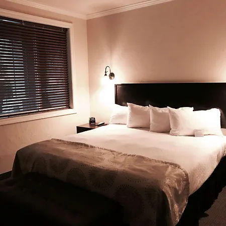 Best Western Wesley Inn & Suites-3