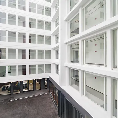 Hotel Amber Sukhumvit 85-2