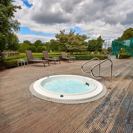 Crowne Plaza Marlow By Ihg-2