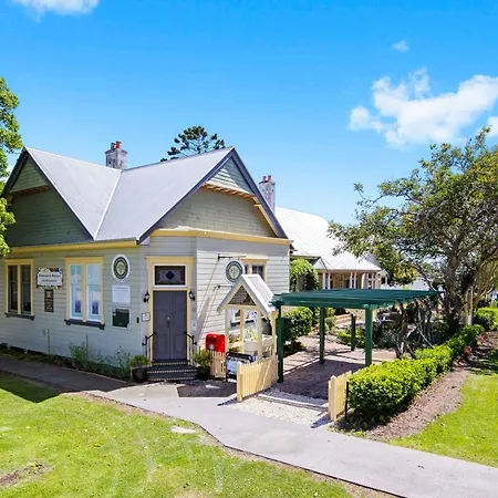 The Old Bank Gladstone Licensed Restaurant & Boutique Accommodation-3