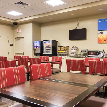 Comfort Inn Bentonville - Crystal Bridges-3