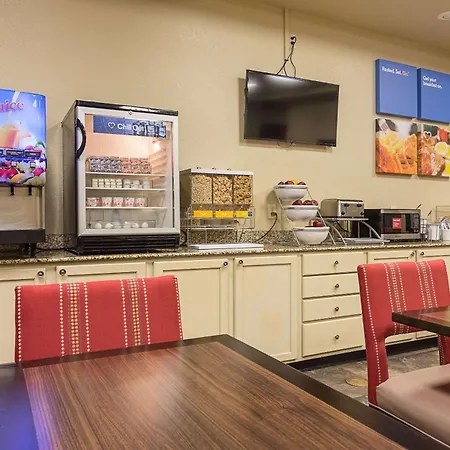 Comfort Inn Bentonville - Crystal Bridges-2