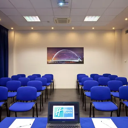 Holiday Inn Express Reggio Emilia By Ihg-2