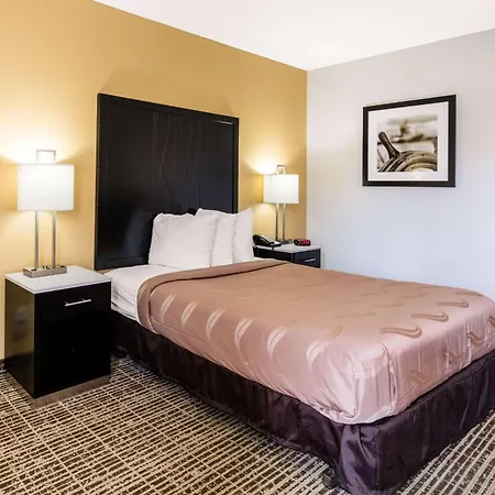 Quality Inn Trussville I-59 Exit 141-3