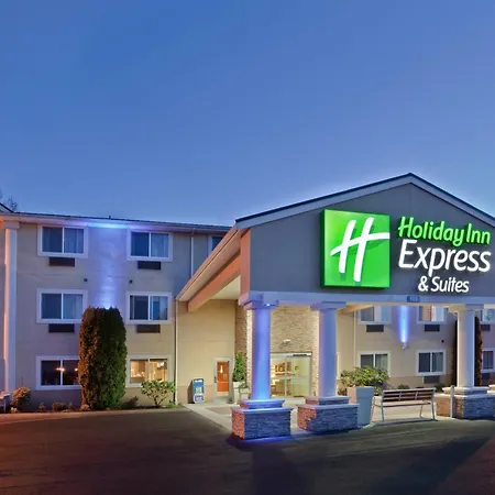 Holiday Inn Express Hotels & Suites Burlington By Ihg-3