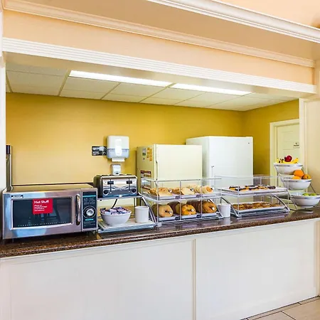 Quality Suites Lubbock Southwest-3
