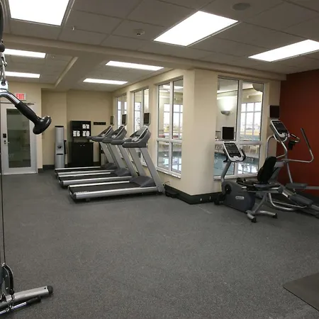 Hampton Inn & Suites Red Deer-2