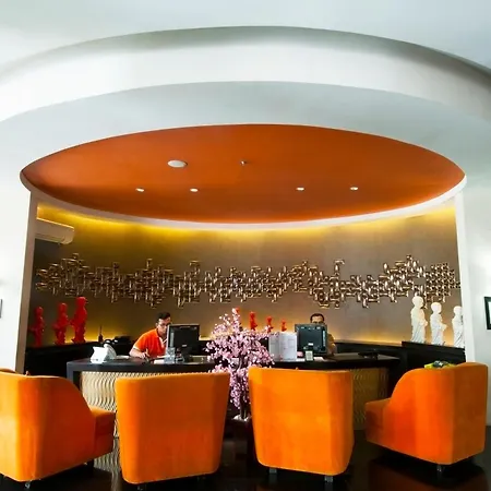 100 Sunset Kuta Hotel & Ballroom-3