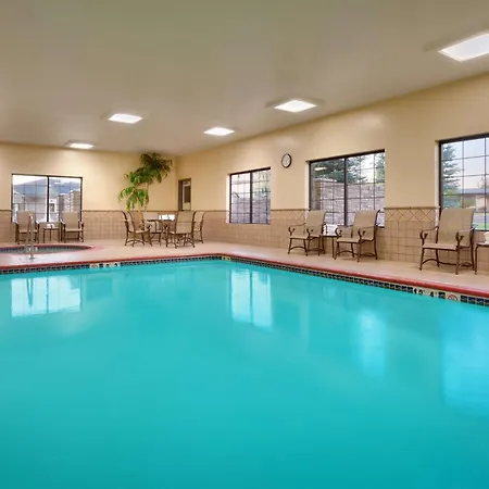 Hampton Inn & Suites Show Low-Pinetop-2