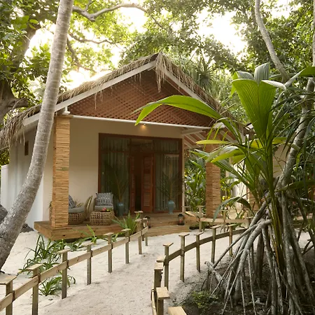 Kudafushi Resort & Spa-2