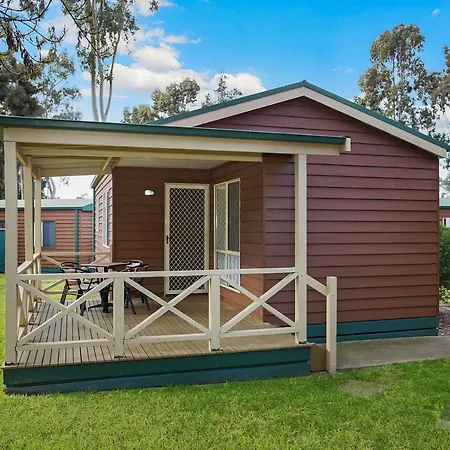 Lake Fyans Holiday Park-2