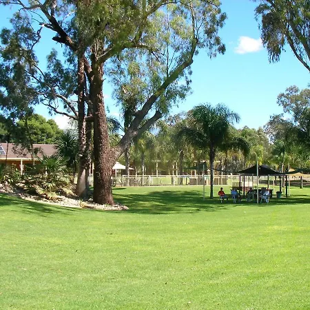 Tocumwal Golf Resort-2