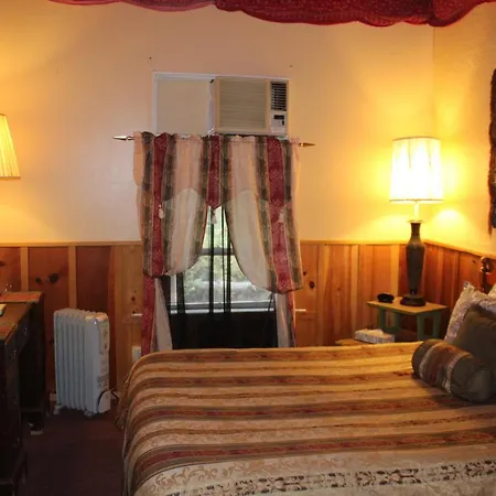 The Inn At Castle Rock-2