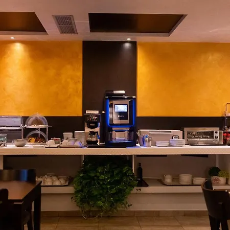 Hotel Re Di Roma-3