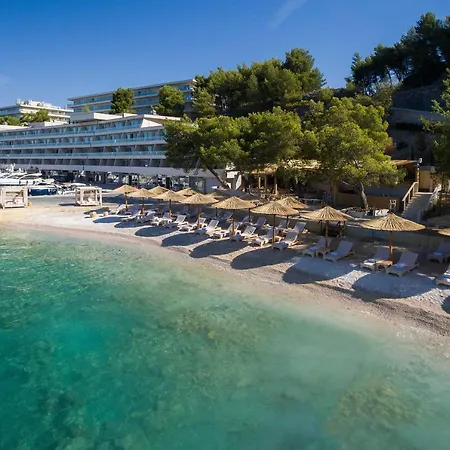 Le Meridien Lav Split-2