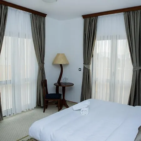 Hotel Hum-2