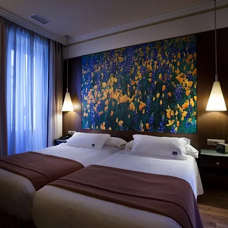 Suites Gran Vía 44-2