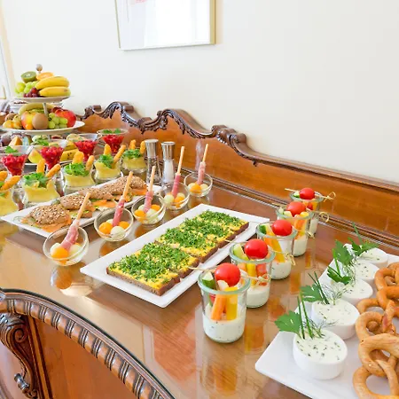 Hotel Kaiserhof Wien-2
