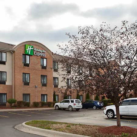 Holiday Inn Express & Suites Canton By Ihg-3