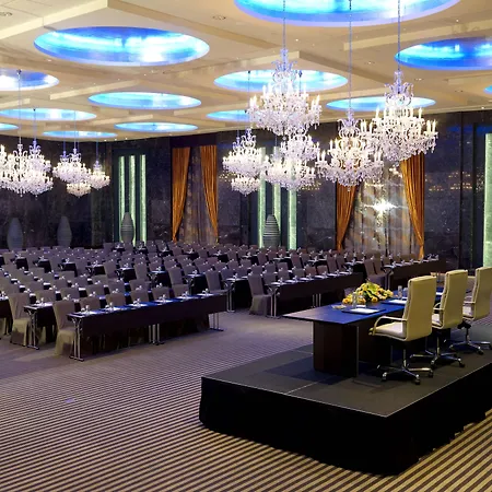 Raffles Dubai-2