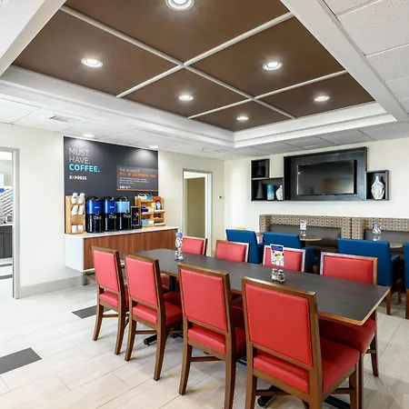 Holiday Inn Express Hotel And Suites Bastrop By Ihg-2