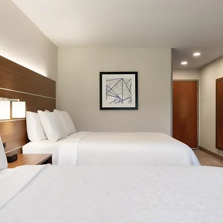 Holiday Inn Express Hotel & Suites Lavonia By Ihg-3