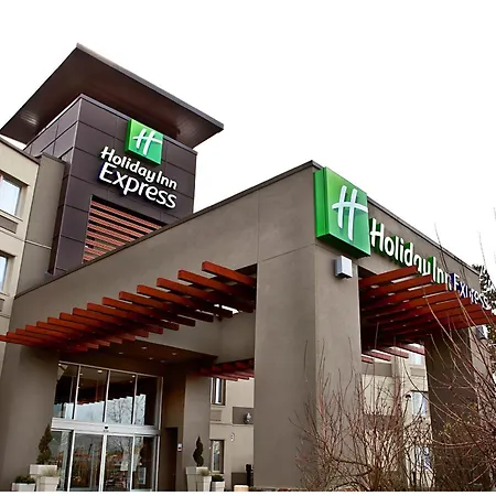 Holiday Inn Express & Suites Langley By Ihg-3