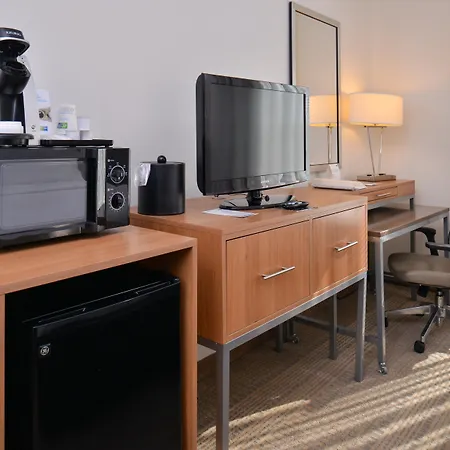 Holiday Inn Express And Suites New Orleans Airport By Ihg-2